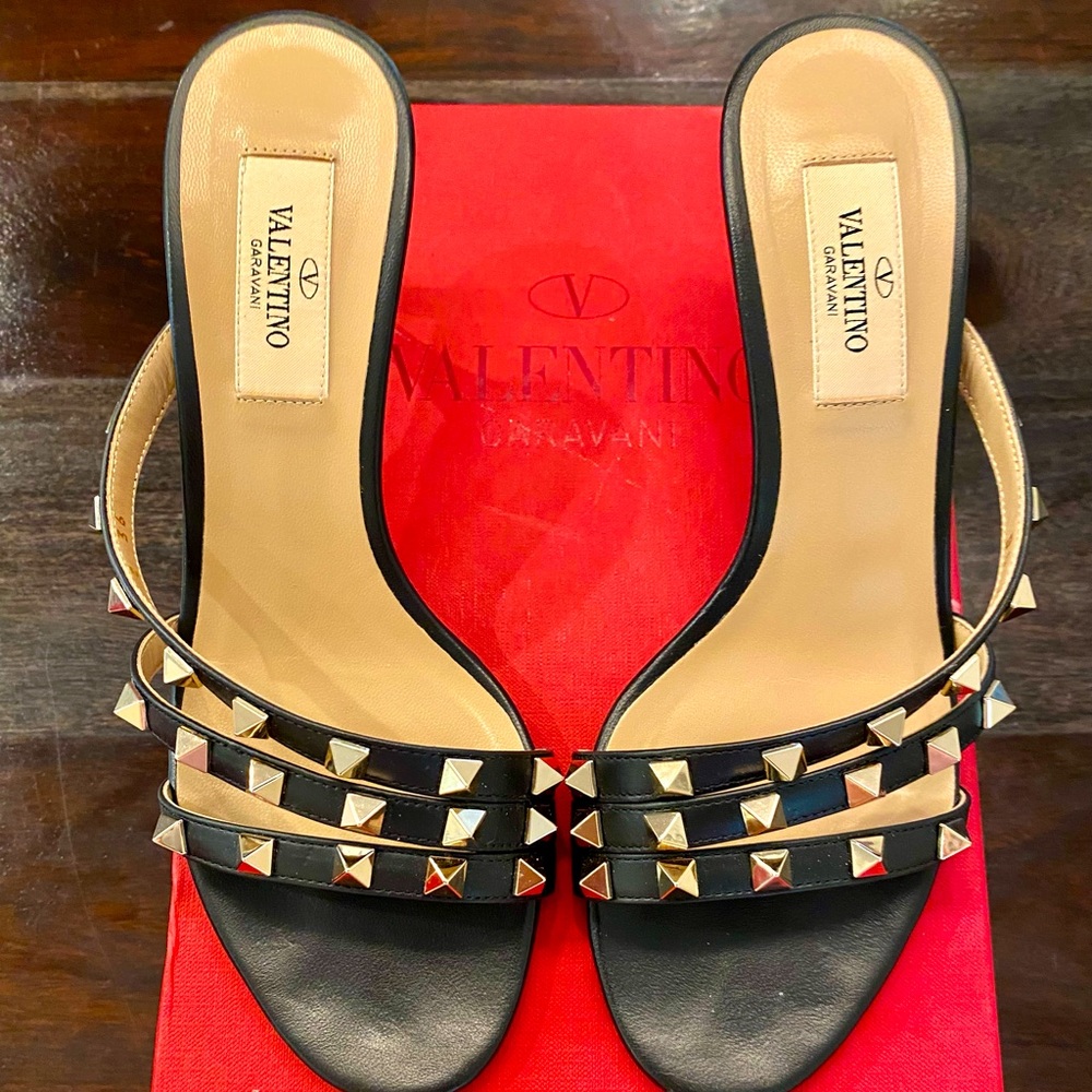 Valentino Rockstud Calfskin Slide Sandal sz 36